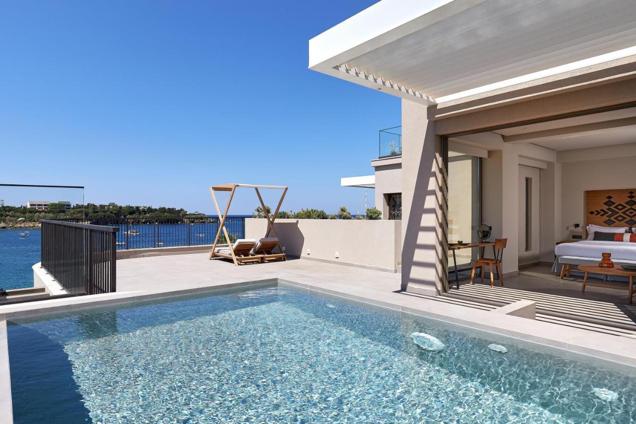 Castello Infinity Suites - Adults Only อาเยีย เปลาเยีย ภายนอก รูปภาพ
