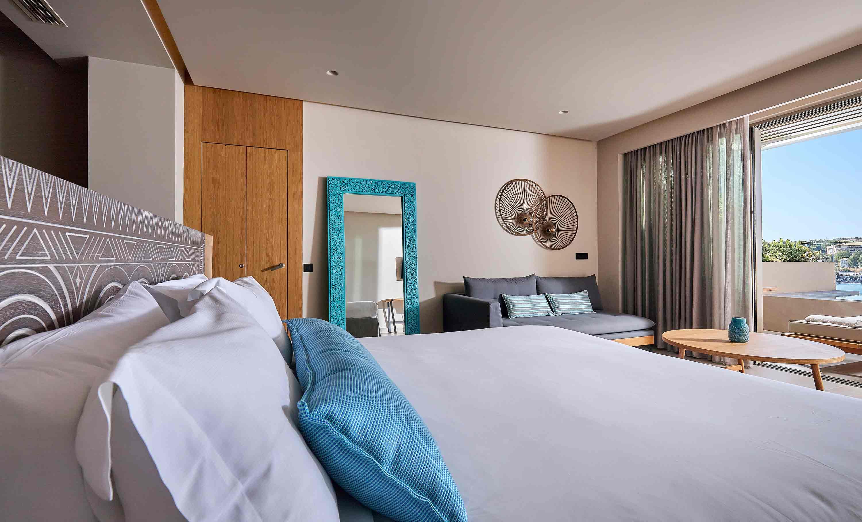 Castello Infinity Suites - Adults Only อาเยีย เปลาเยีย ภายนอก รูปภาพ