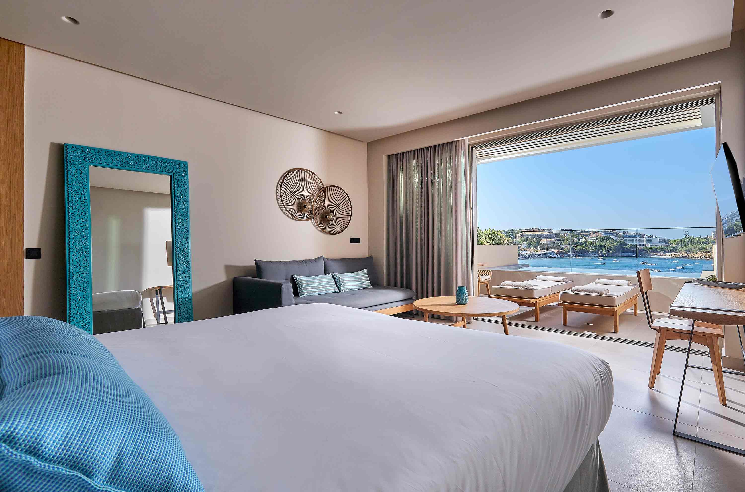 Castello Infinity Suites - Adults Only อาเยีย เปลาเยีย ภายนอก รูปภาพ