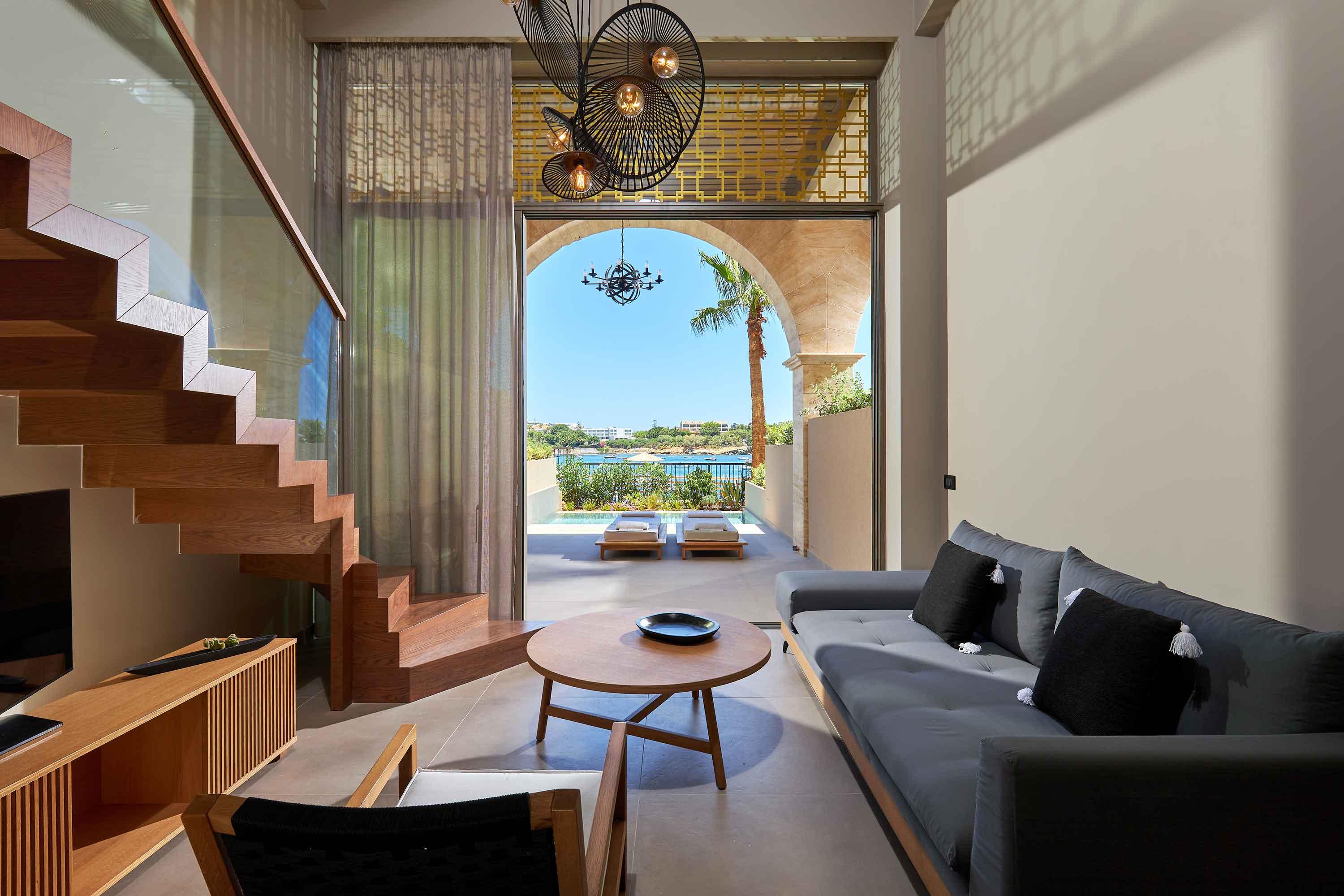 Castello Infinity Suites - Adults Only อาเยีย เปลาเยีย ภายนอก รูปภาพ