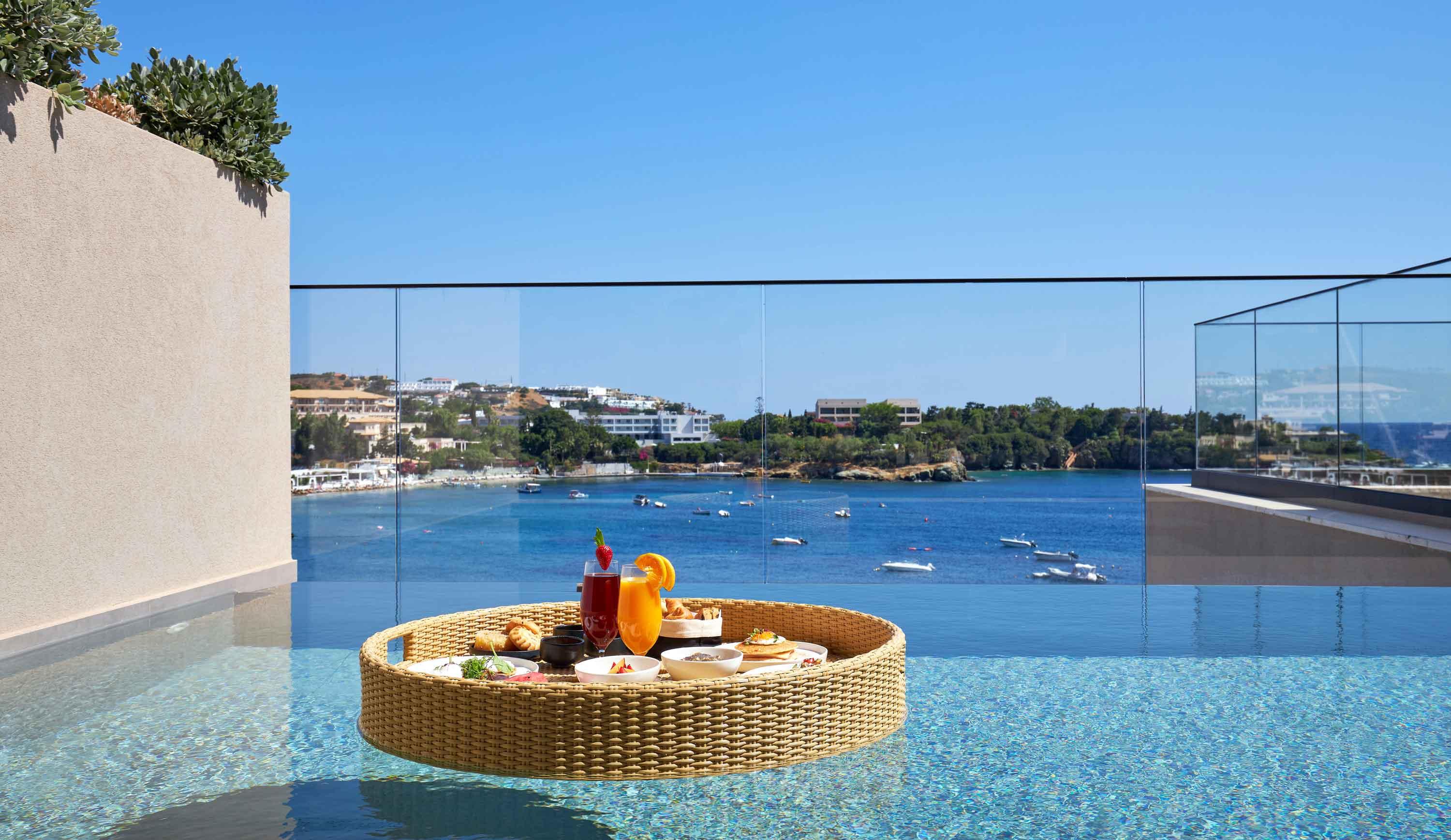Castello Infinity Suites - Adults Only อาเยีย เปลาเยีย ภายนอก รูปภาพ